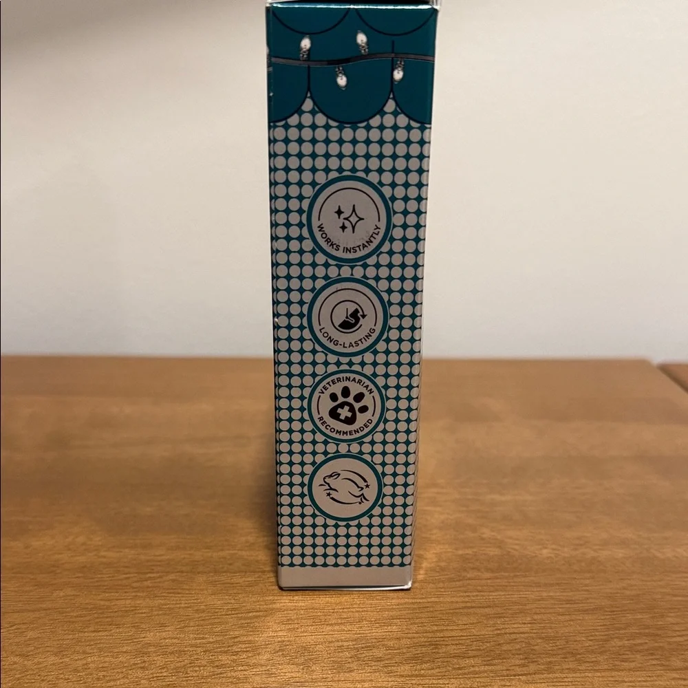Deck the Paws Dog Grooming Set - Blue and White